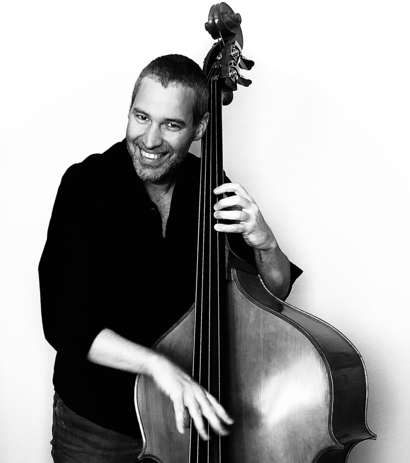 REMIC Artist Bass player Jose Manuel Posada Oviedo