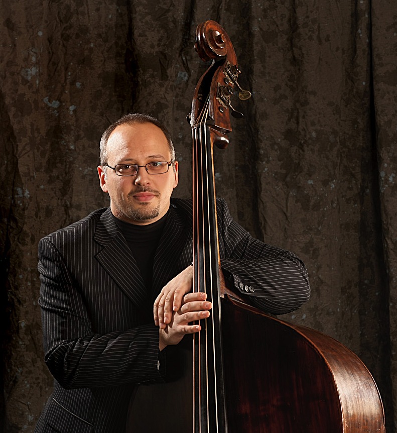 REMIC Artist - Giovanni Sanguineti, double bass player